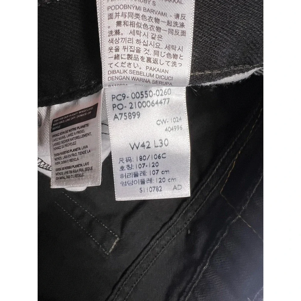 Levis levi 550
